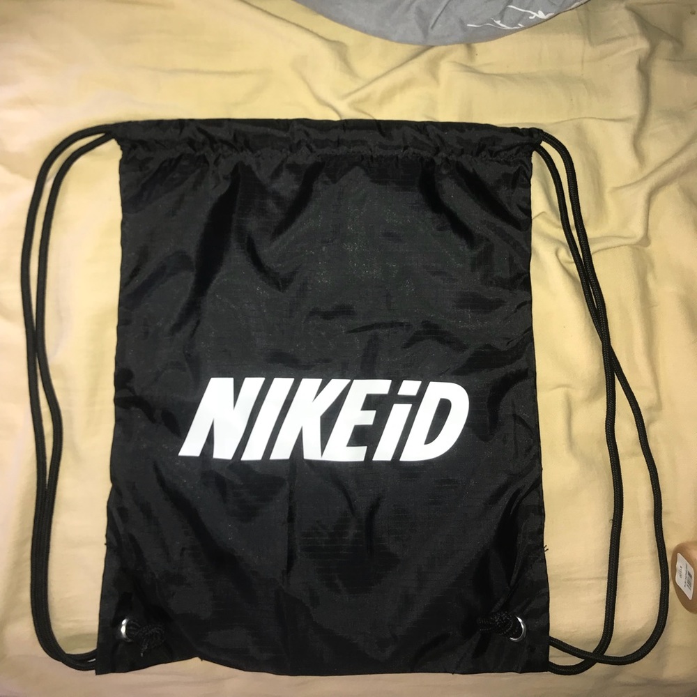 Black Nike Drawstring Bag